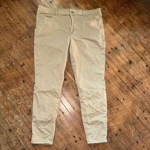 American Eagle tan stretchy hi-rise size 20 jeggings